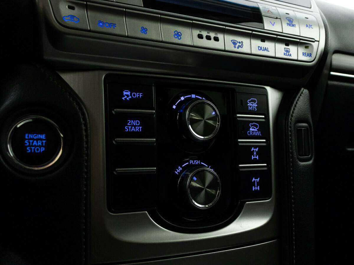 Toyota Land Cruiser Prado, 2017 Фото №23