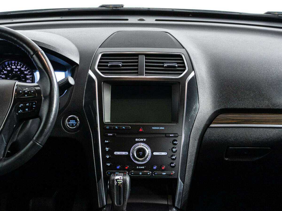 Ford Explorer, 2019 Фото №11