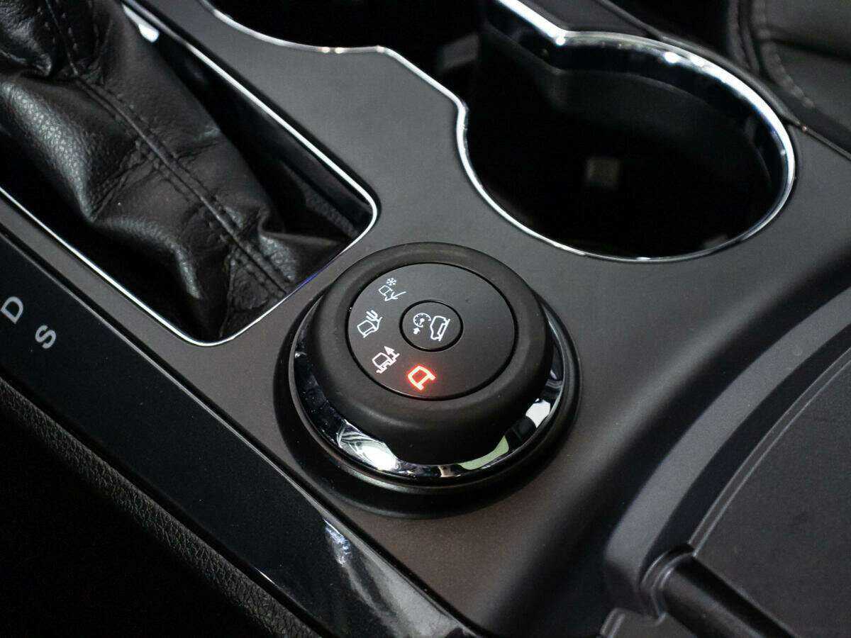 Ford Explorer, 2019 Фото №20