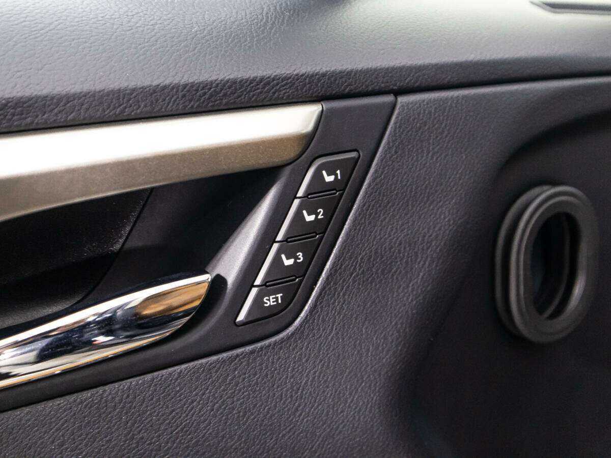 Lexus RX 300, 2020 Фото №17