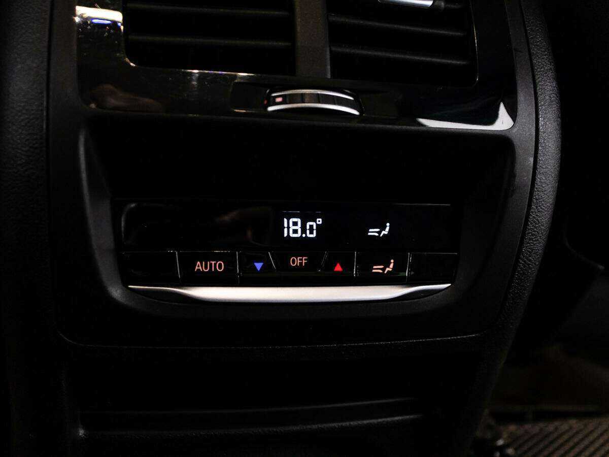 BMW X3 20d xDrive, 2019 Фото №23