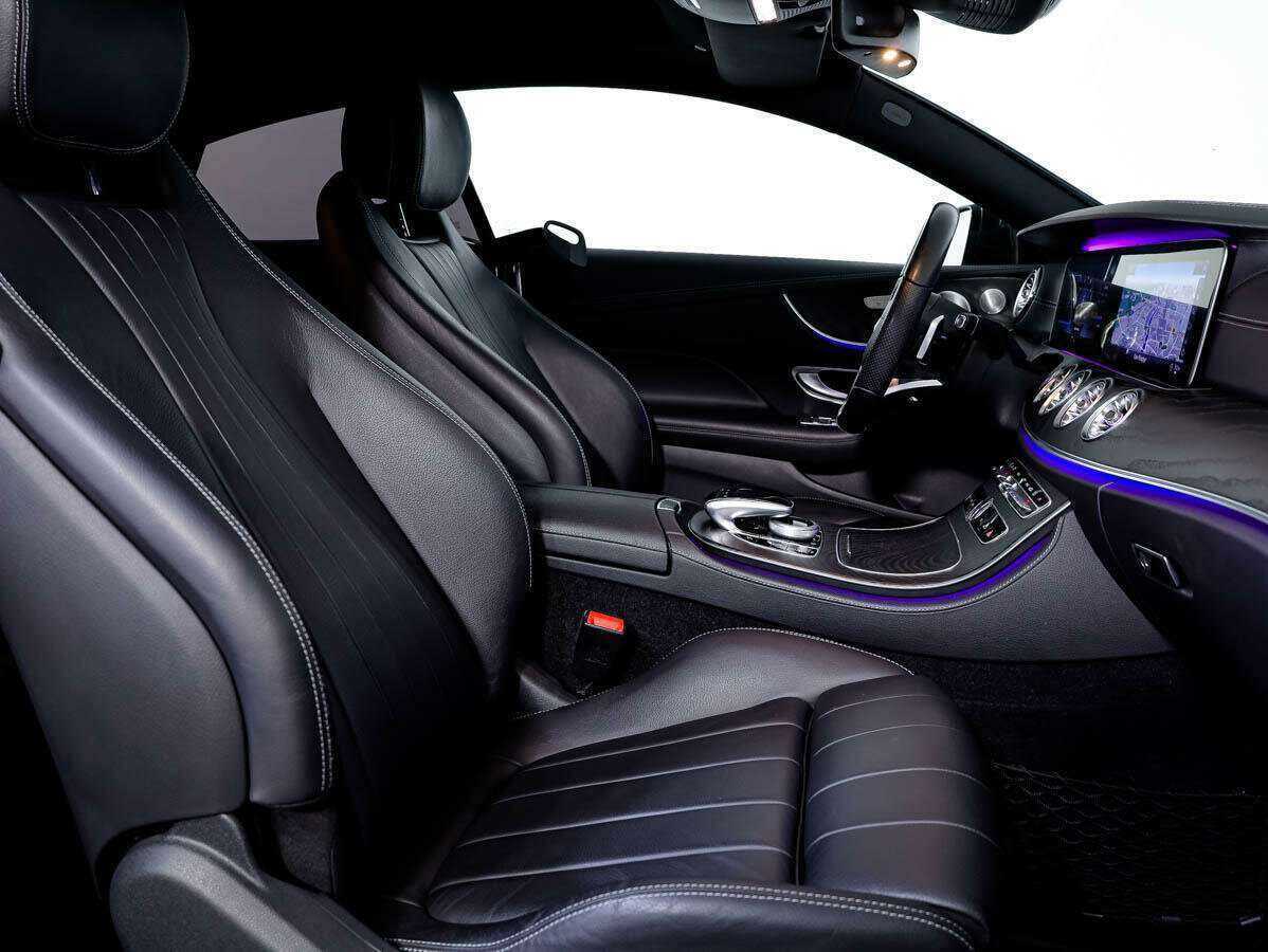 Mercedes-Benz E-Класс 200, 2019 Фото №12