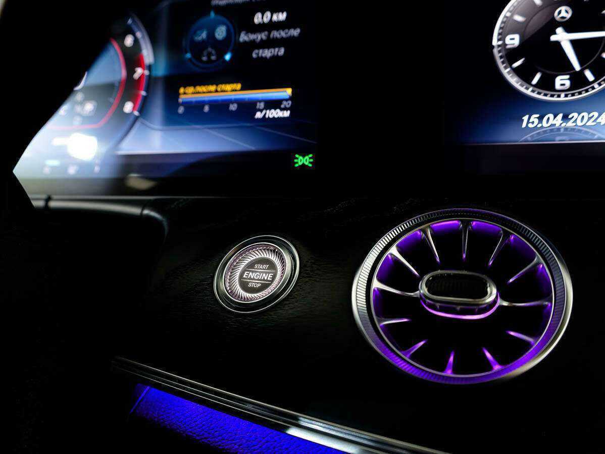 Mercedes-Benz E-Класс 200, 2019 Фото №18