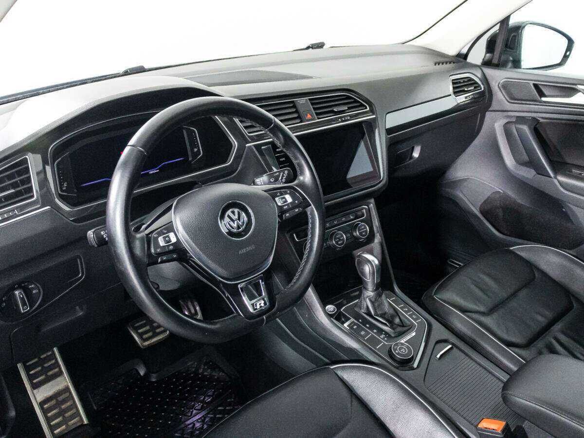 Volkswagen Tiguan, 2019 Фото №12