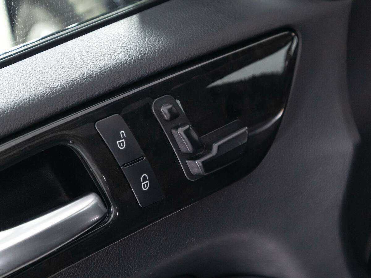 Mercedes-Benz GL-Класс 350 CDI BlueTEC, 2015 Фото №17