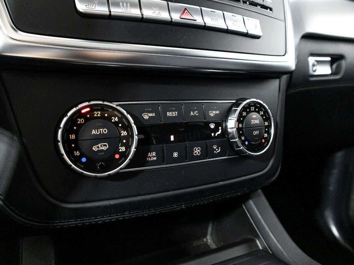 Mercedes-Benz GL-Класс 350 CDI BlueTEC, 2014 Фото №19