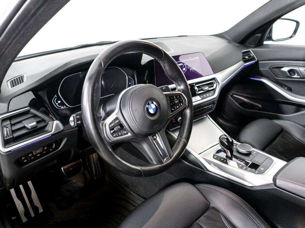 BMW 3 серии 320i xDrive, 2020 Фото №11