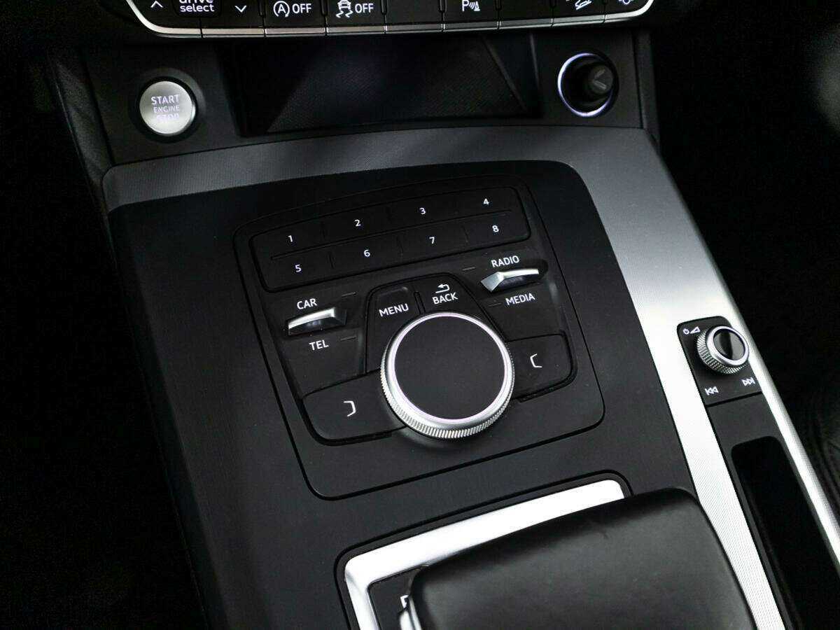 Audi Q5, 2018 Фото №19