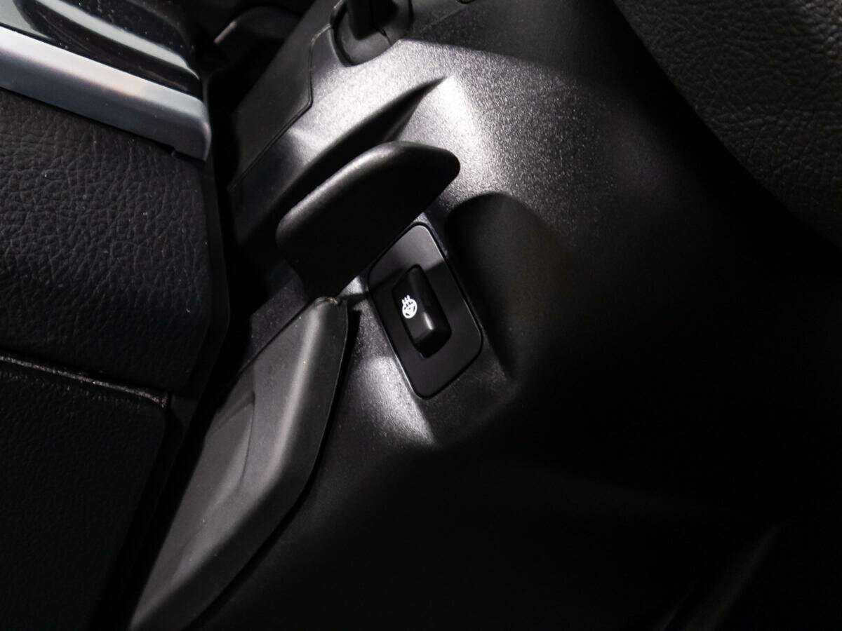 BMW 5 серии 528i, 2012 Фото №19