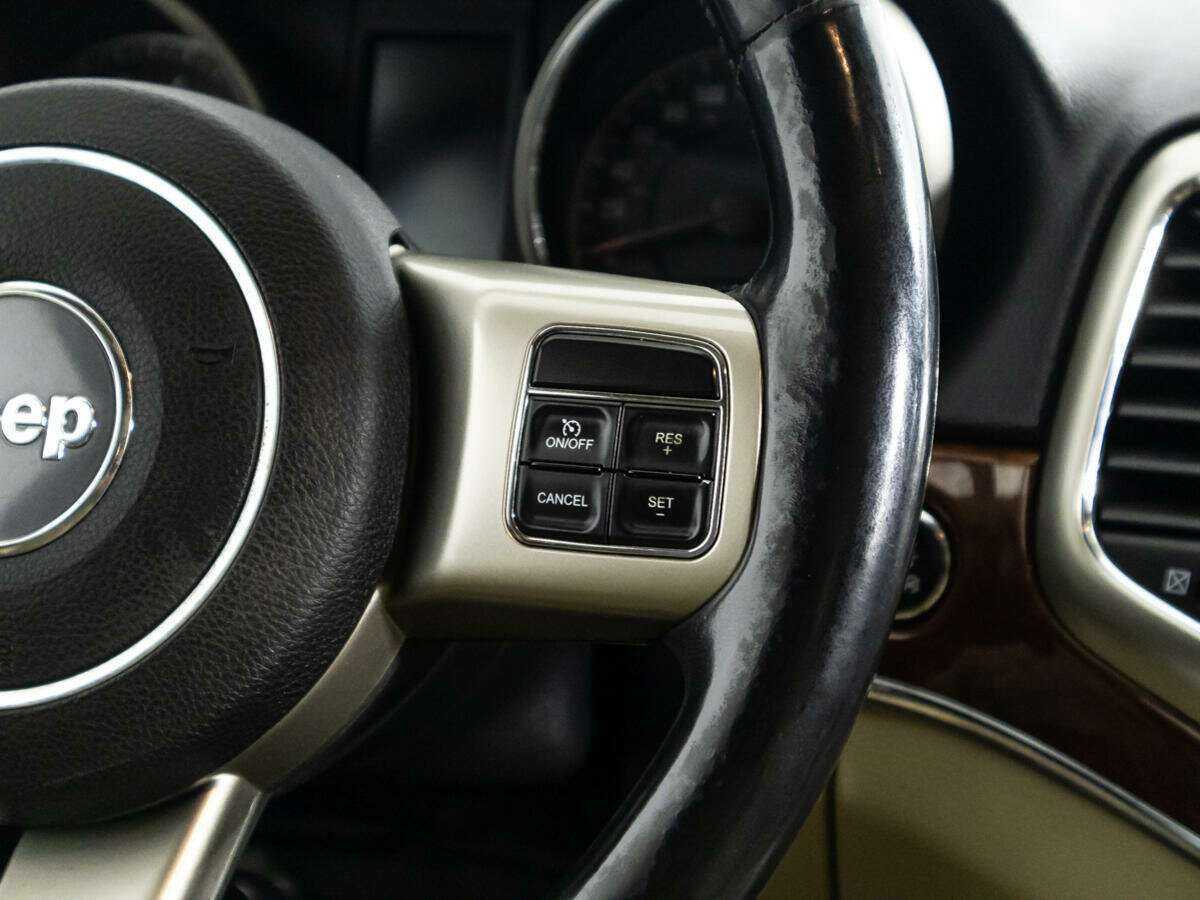Jeep Grand Cherokee, 2011 Фото №20