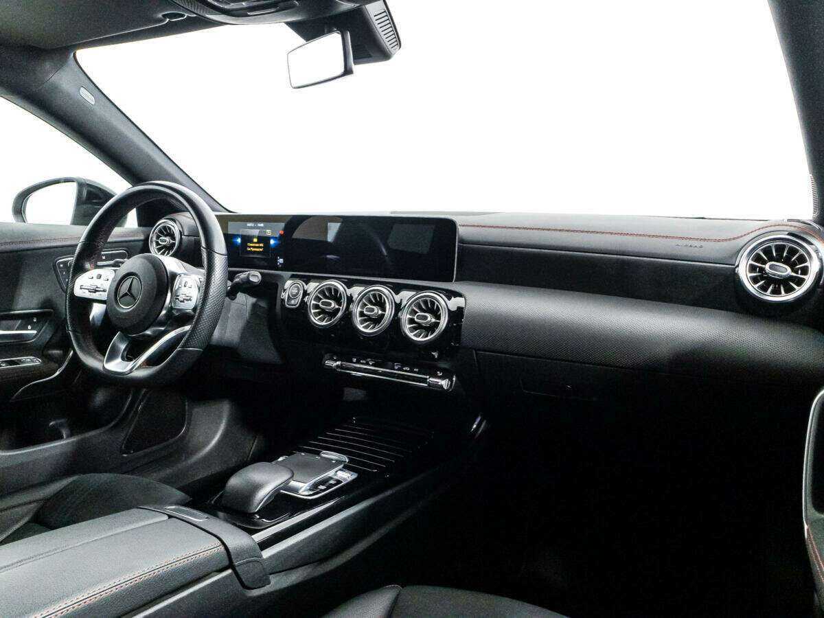 Mercedes-Benz CLA 250, 2019 Фото №9