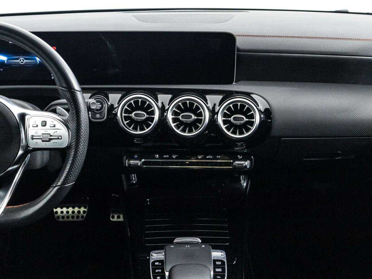 Mercedes-Benz CLA 250, 2019 Фото №13