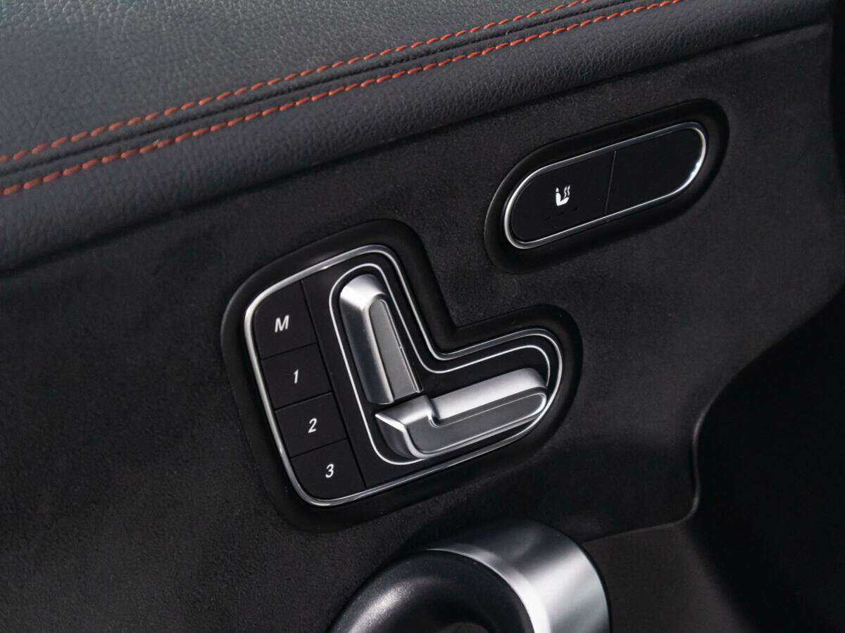 Mercedes-Benz CLA 250, 2019 Фото №14