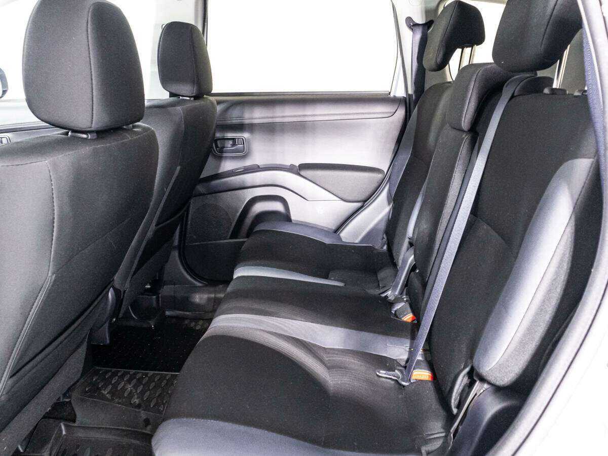 Mitsubishi Outlander, 2010 Фото №10