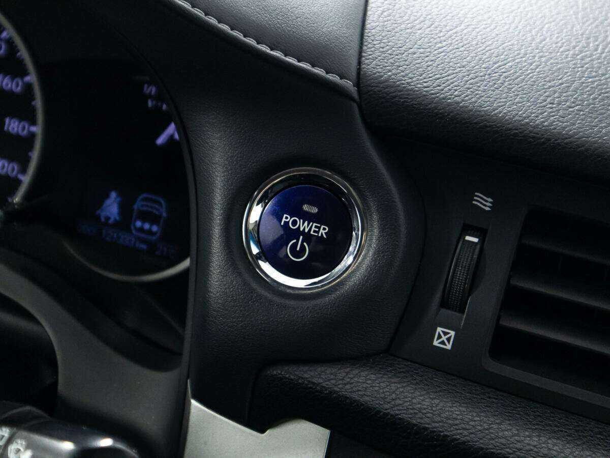 Lexus CT 200h, 2012 Фото №18