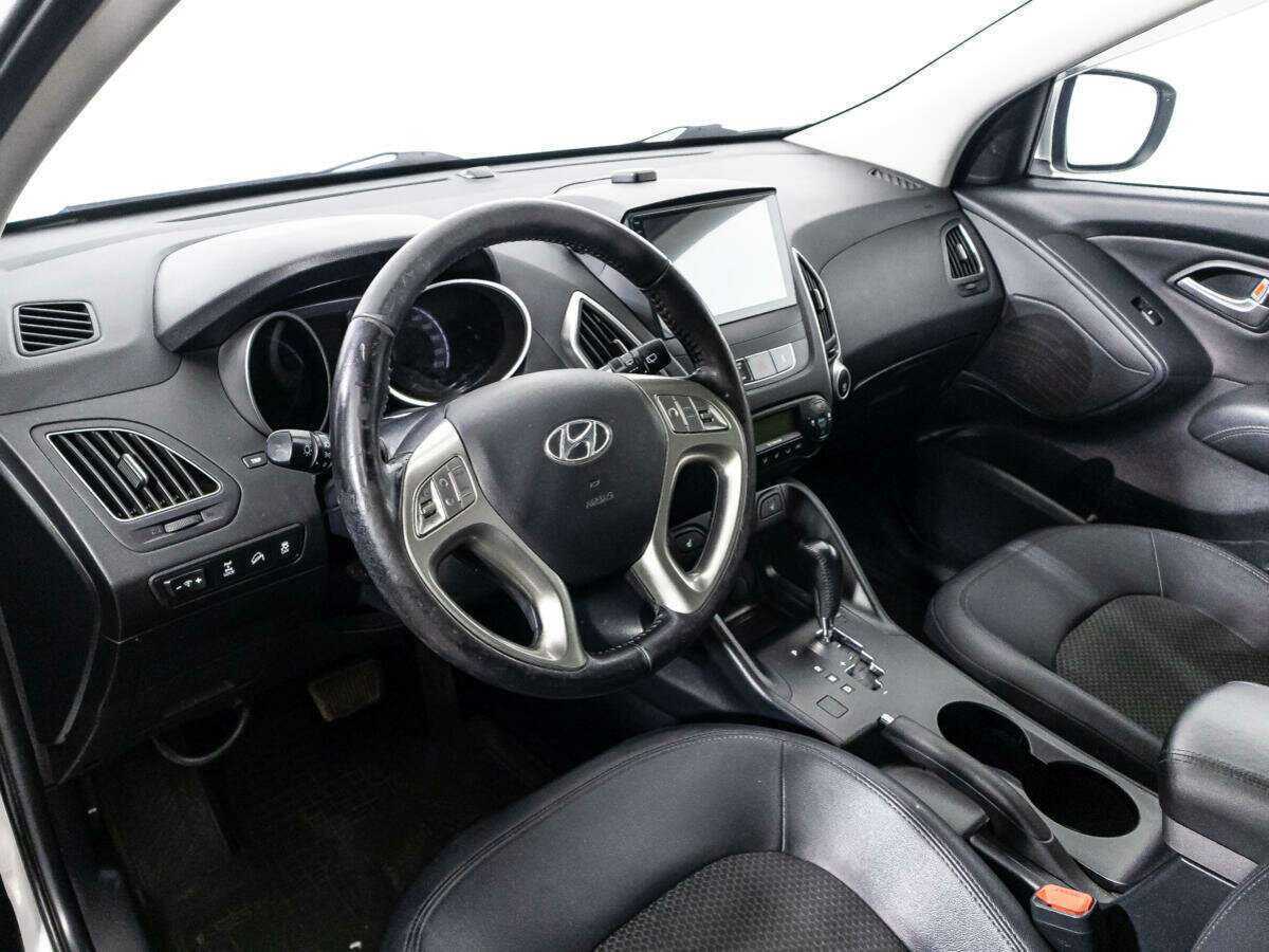 Hyundai ix35, 2011 Фото №11