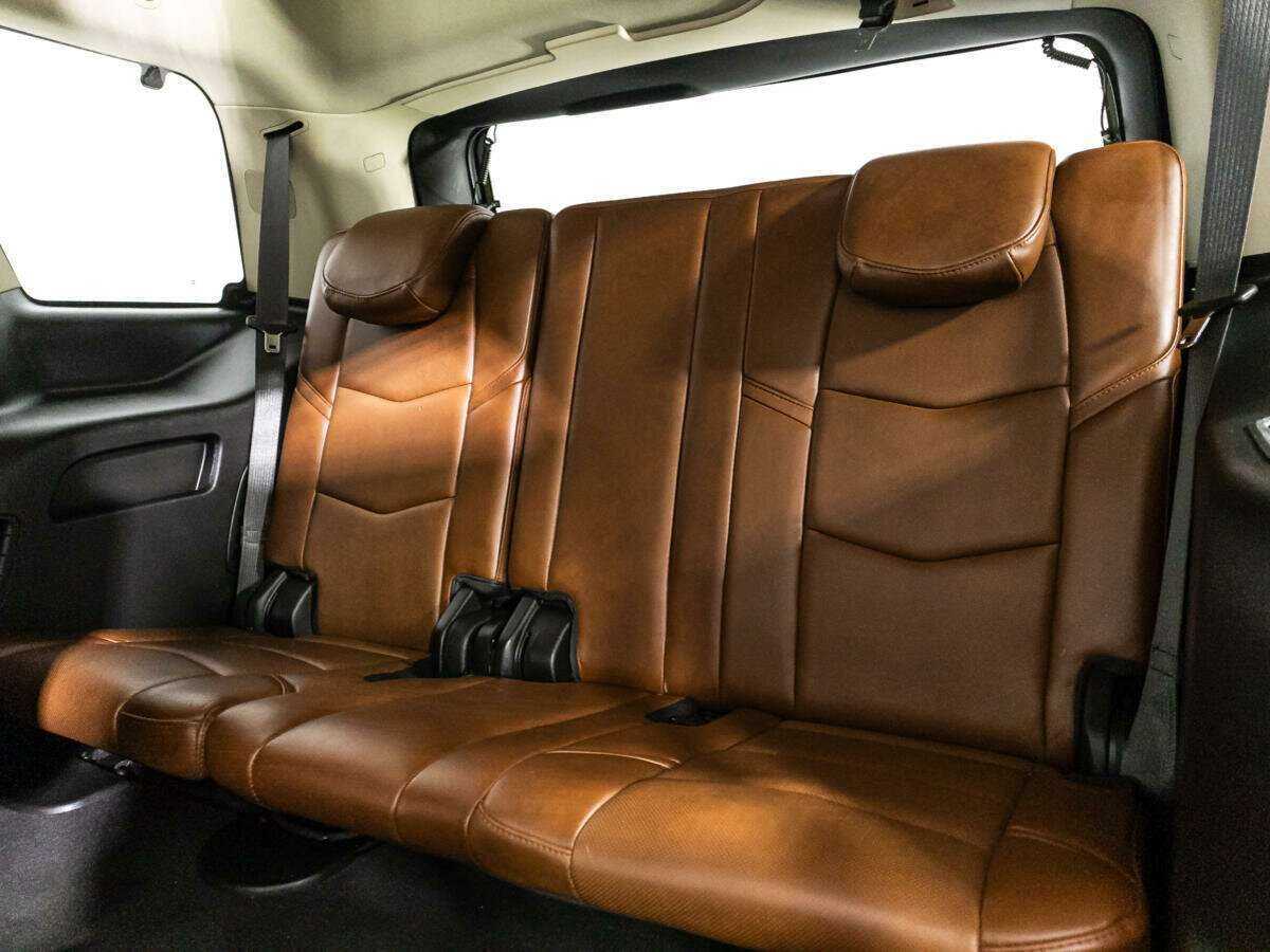 Cadillac Escalade, 2018 Фото №18