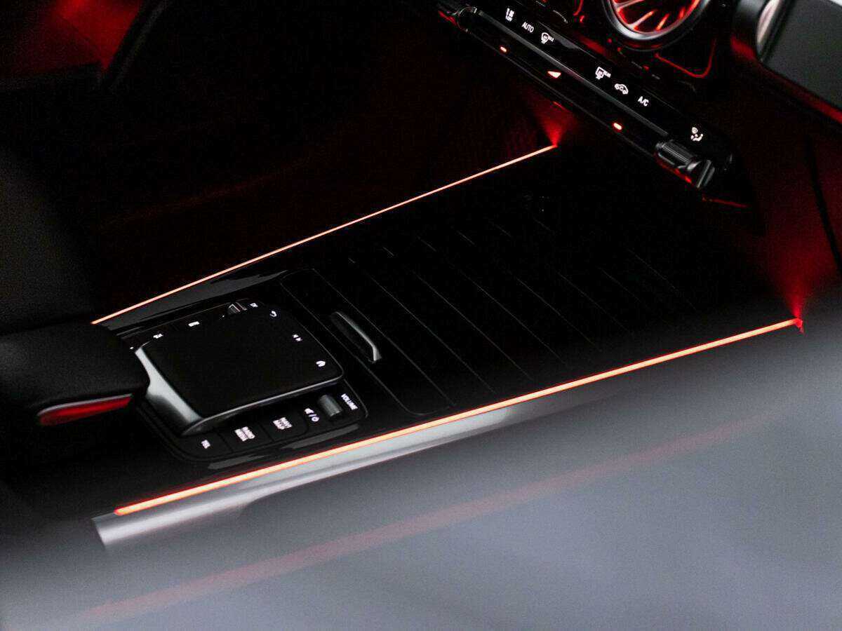 Mercedes-Benz GLB 200 d, 2020 Фото №20