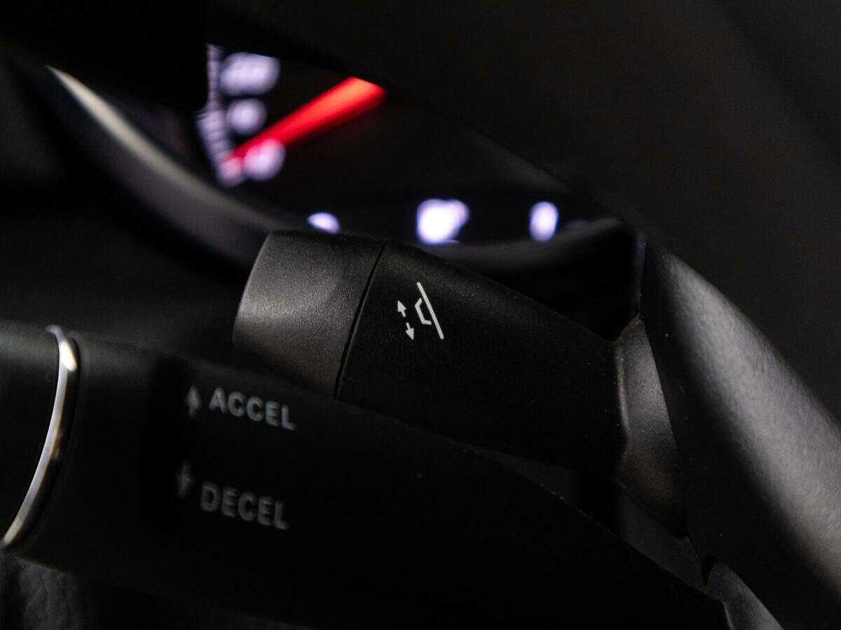 Mercedes-Benz GLC 300, 2019 Фото №19