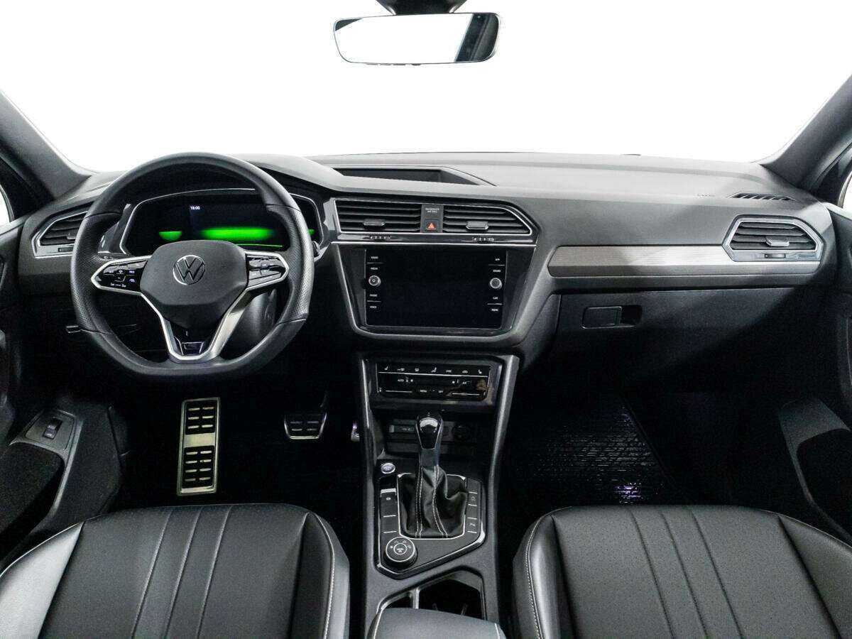Volkswagen Tiguan L, 2022 Фото №13