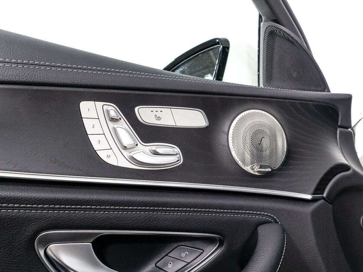 Mercedes-Benz E-Класс 200, 2021 Фото №15