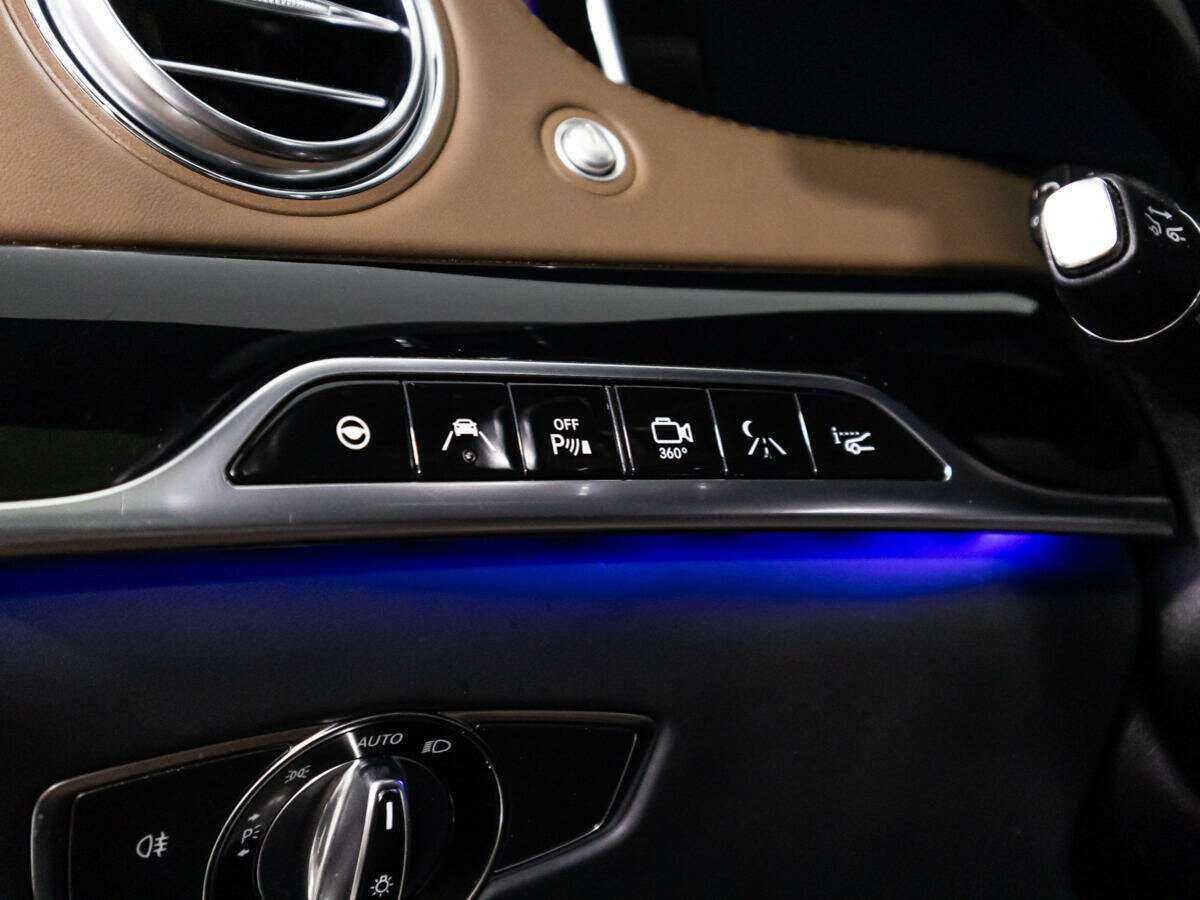 Mercedes-Benz S-Класс AMG 63 AMG Long, 2015 Фото №18