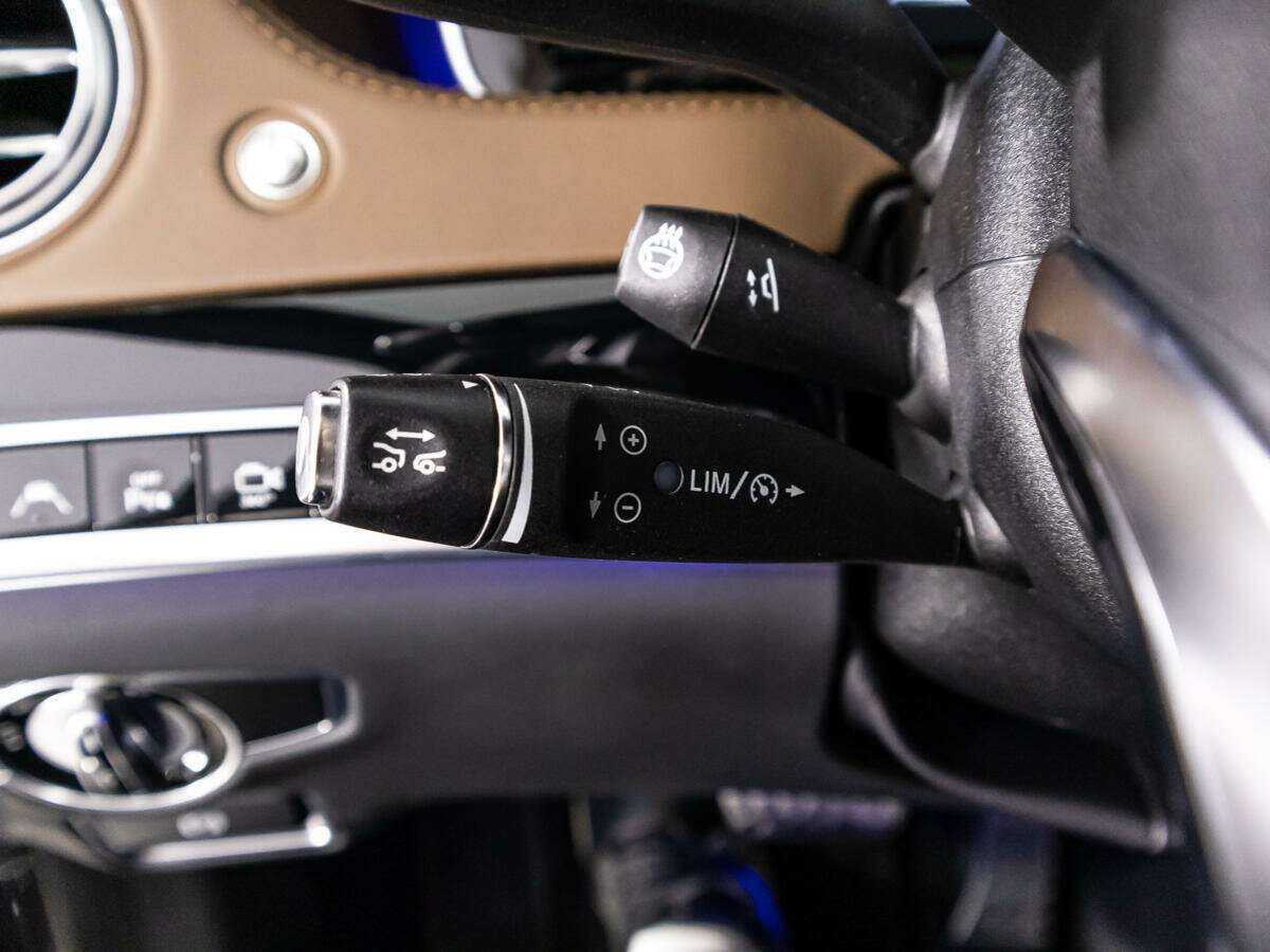 Mercedes-Benz S-Класс AMG 63 AMG Long, 2015 Фото №21