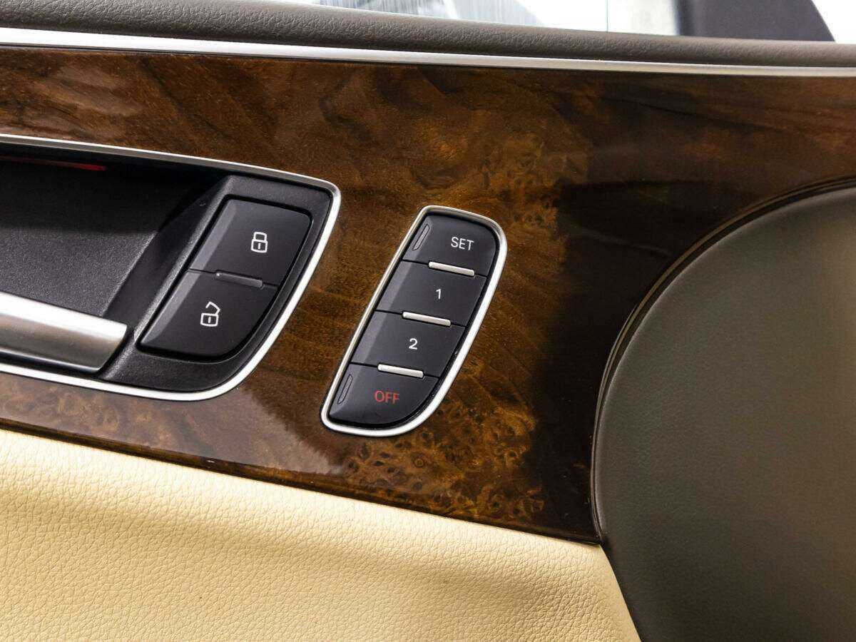 Audi A7, 2011 Фото №17