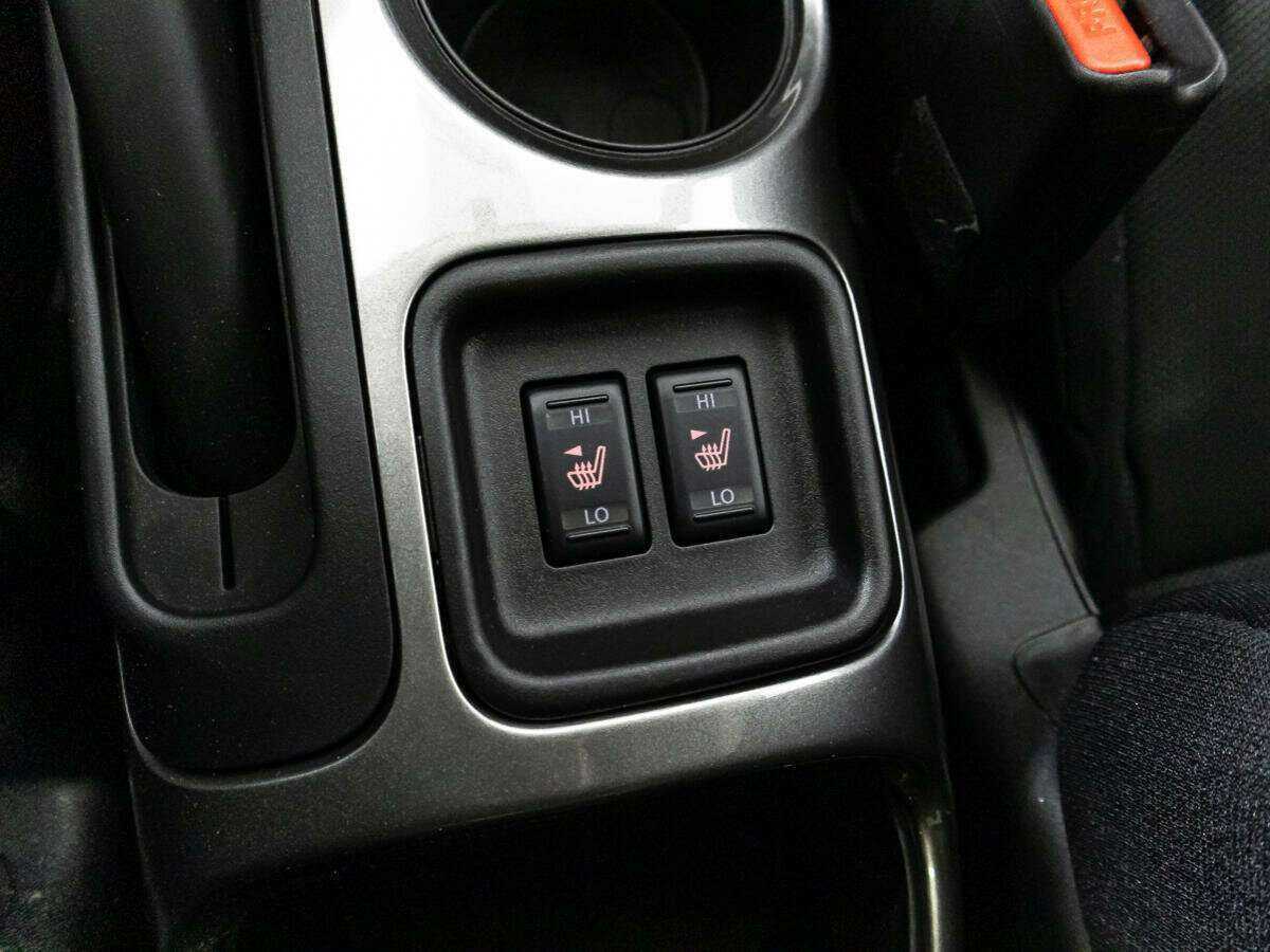 Nissan Juke, 2014 Фото №17