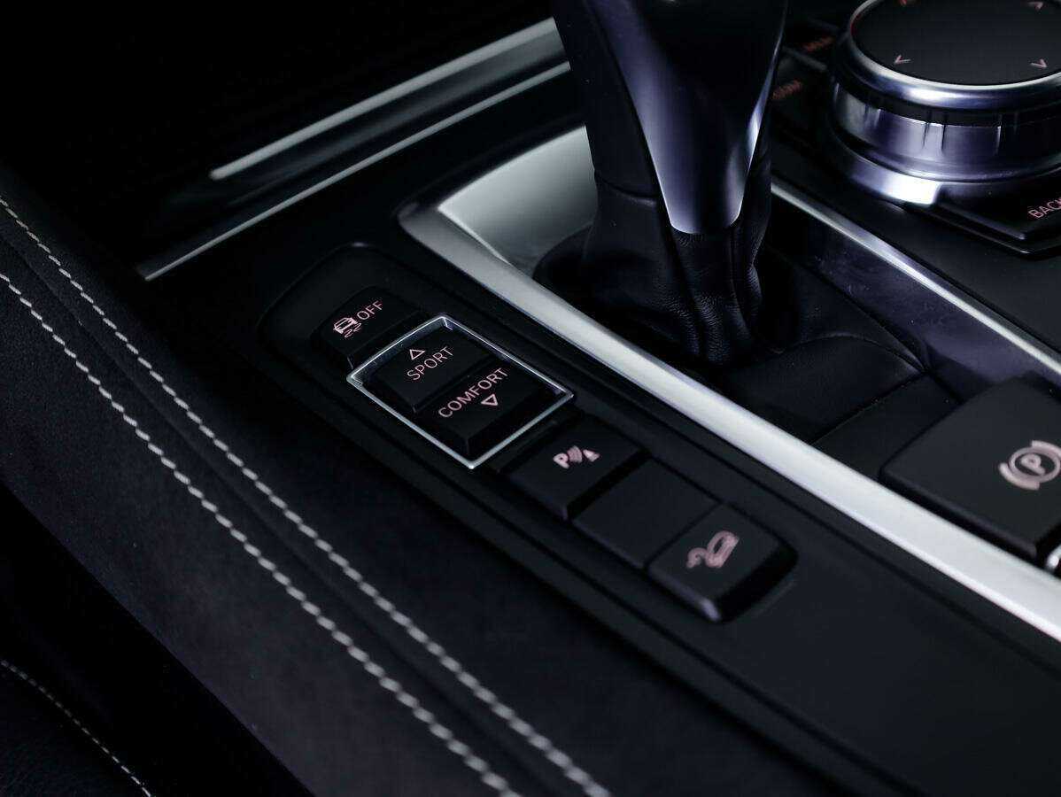BMW X6 30d, 2017 Фото №17