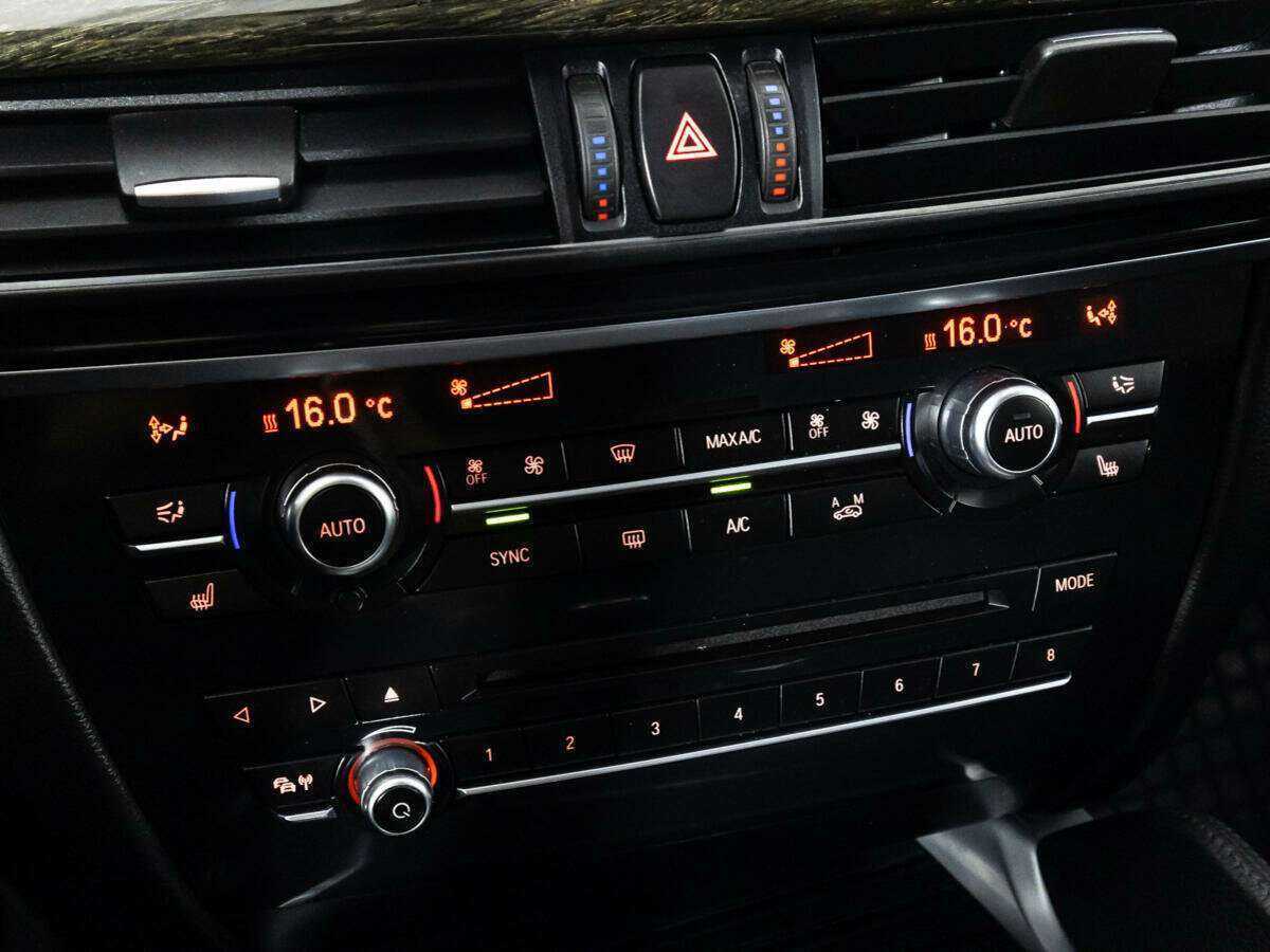 BMW X6 30d, 2015 Фото №19