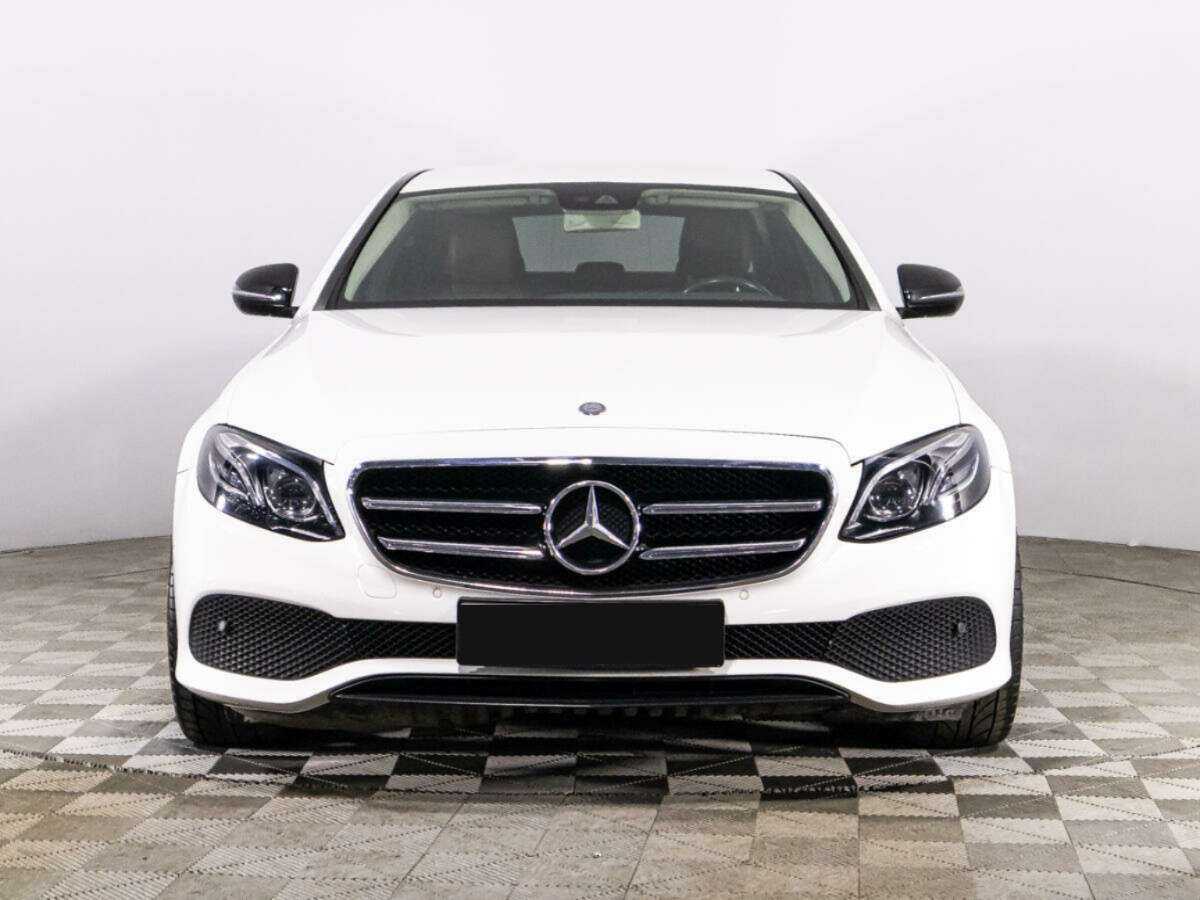 Mercedes-Benz E-Класс 400, 2016 - 76 165 км. | Фото №2