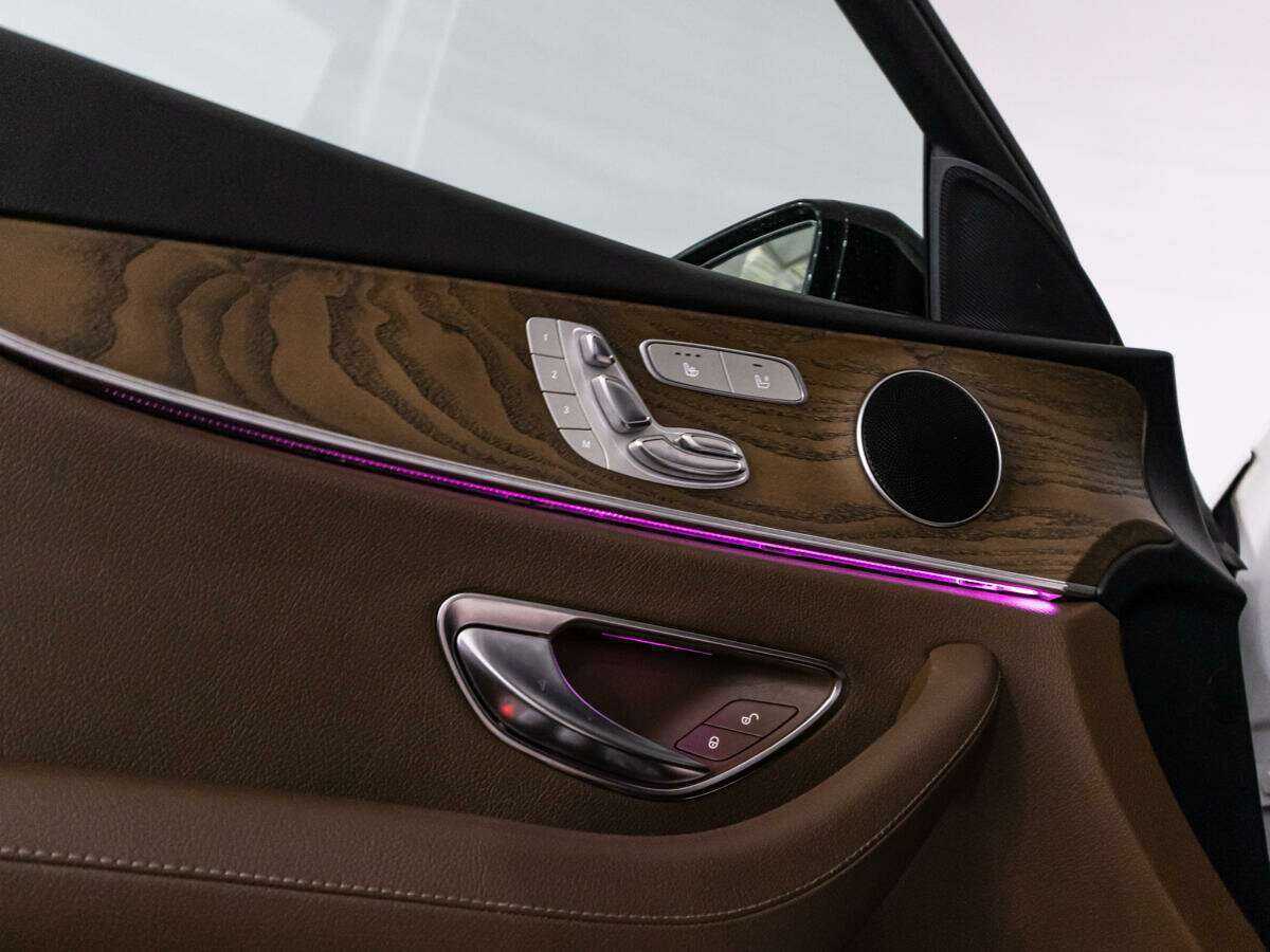 Mercedes-Benz E-Класс 400, 2016 Фото №22