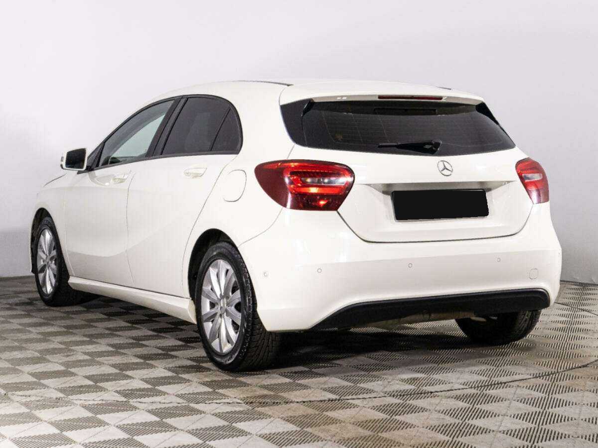Mercedes-Benz A-Класс 180, 2016 Фото №7