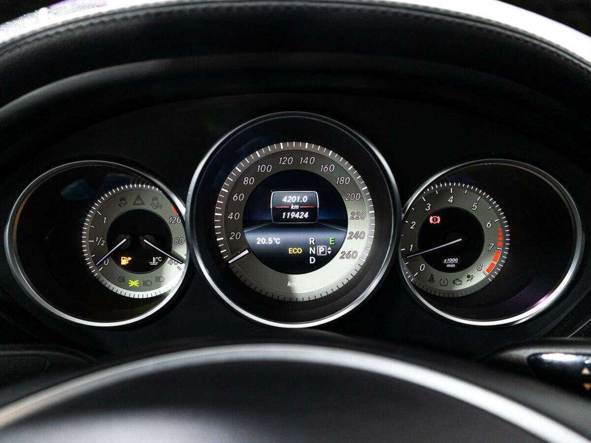 Mercedes-Benz CLS 400, 2016 Фото №12