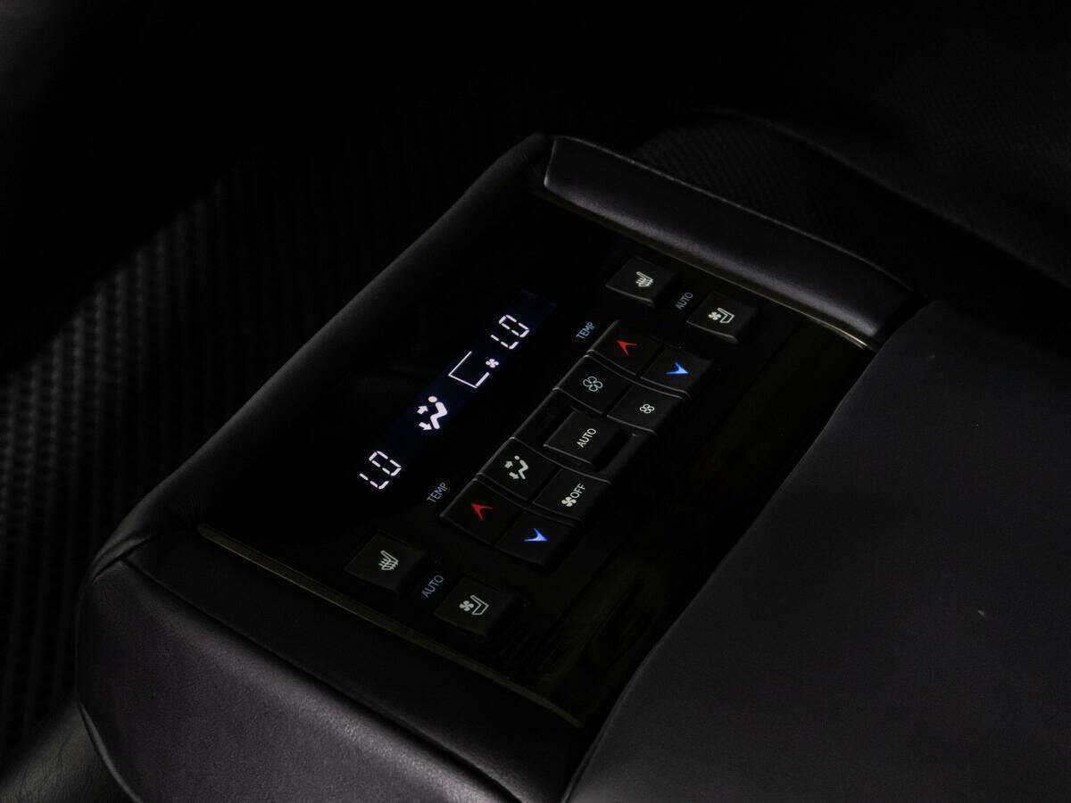 Lexus LX 450d, 2016 Фото №23