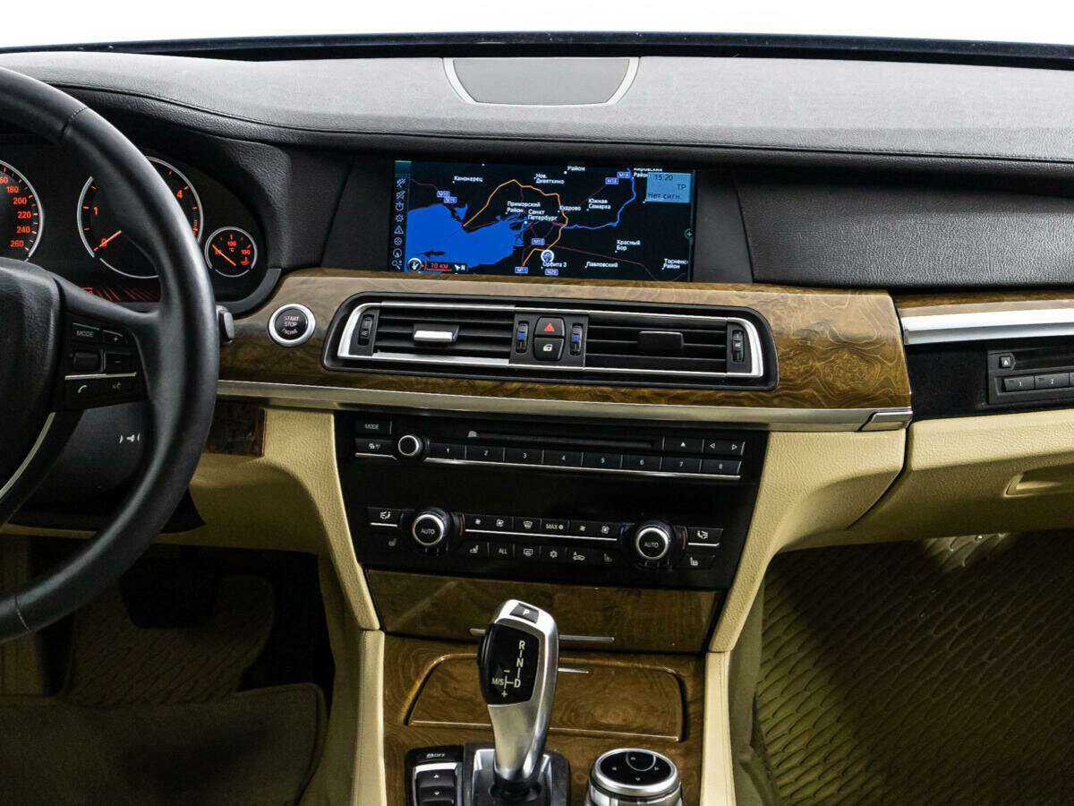 BMW 7 серии 740d xDrive, 2011 Фото №14