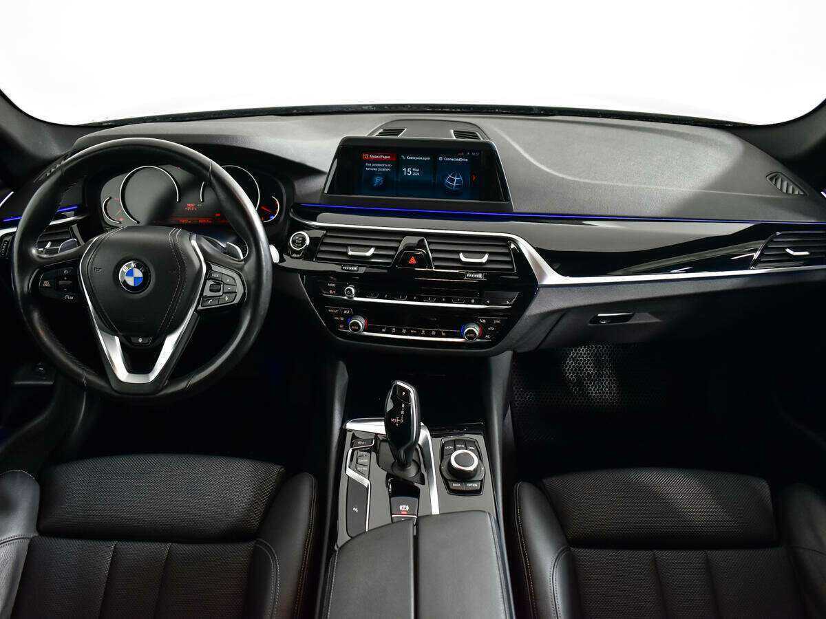 BMW 5 серии 520d, 2019 Фото №12