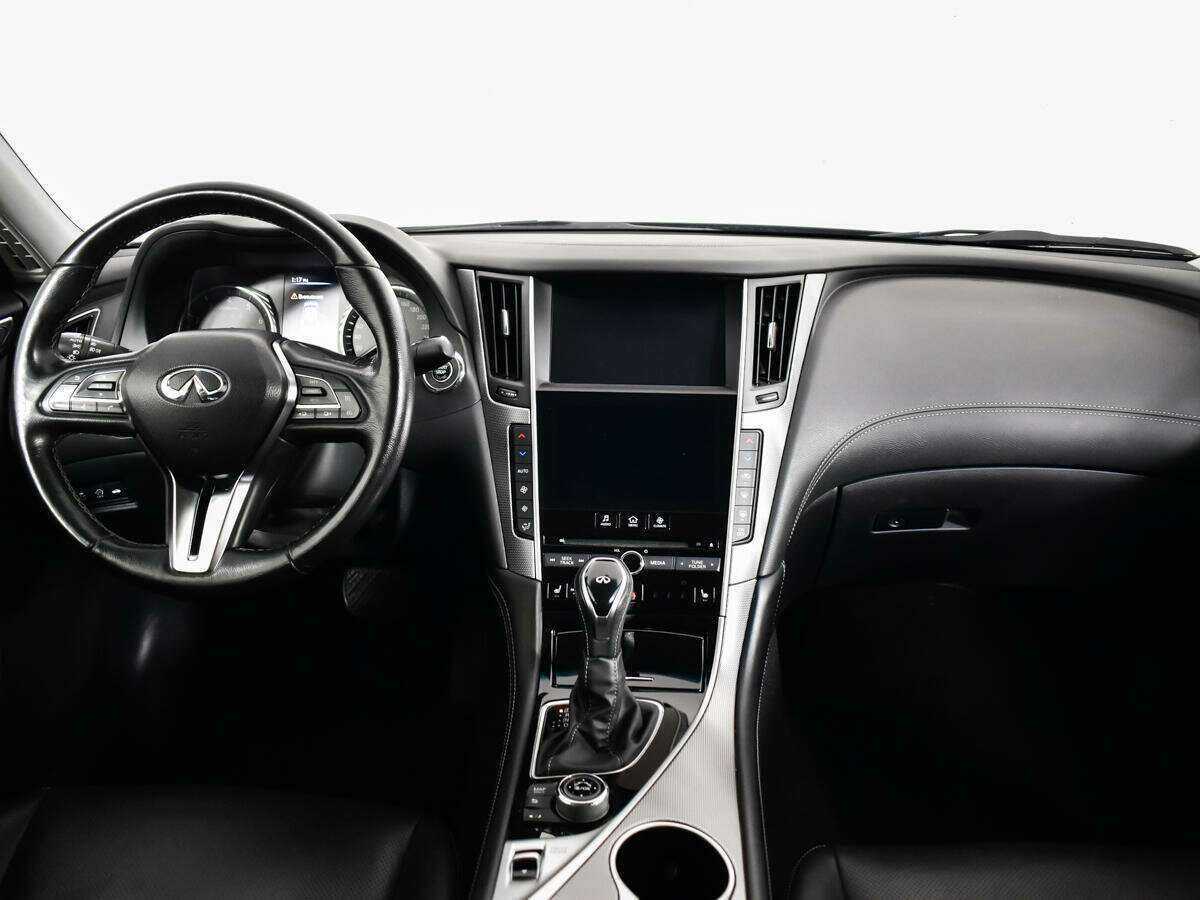 Infiniti Q50, 2018 Фото №12