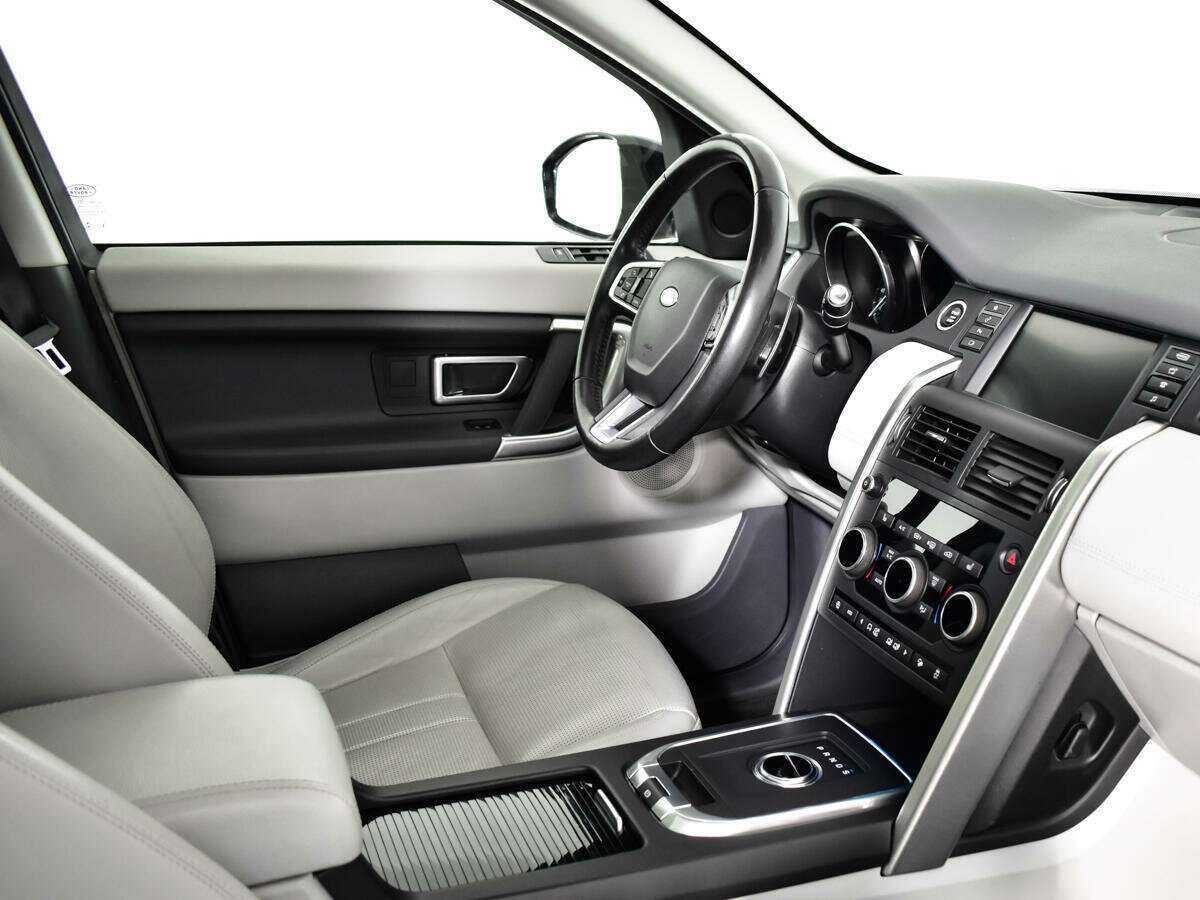 Land Rover Discovery Sport, 2017 Фото №7