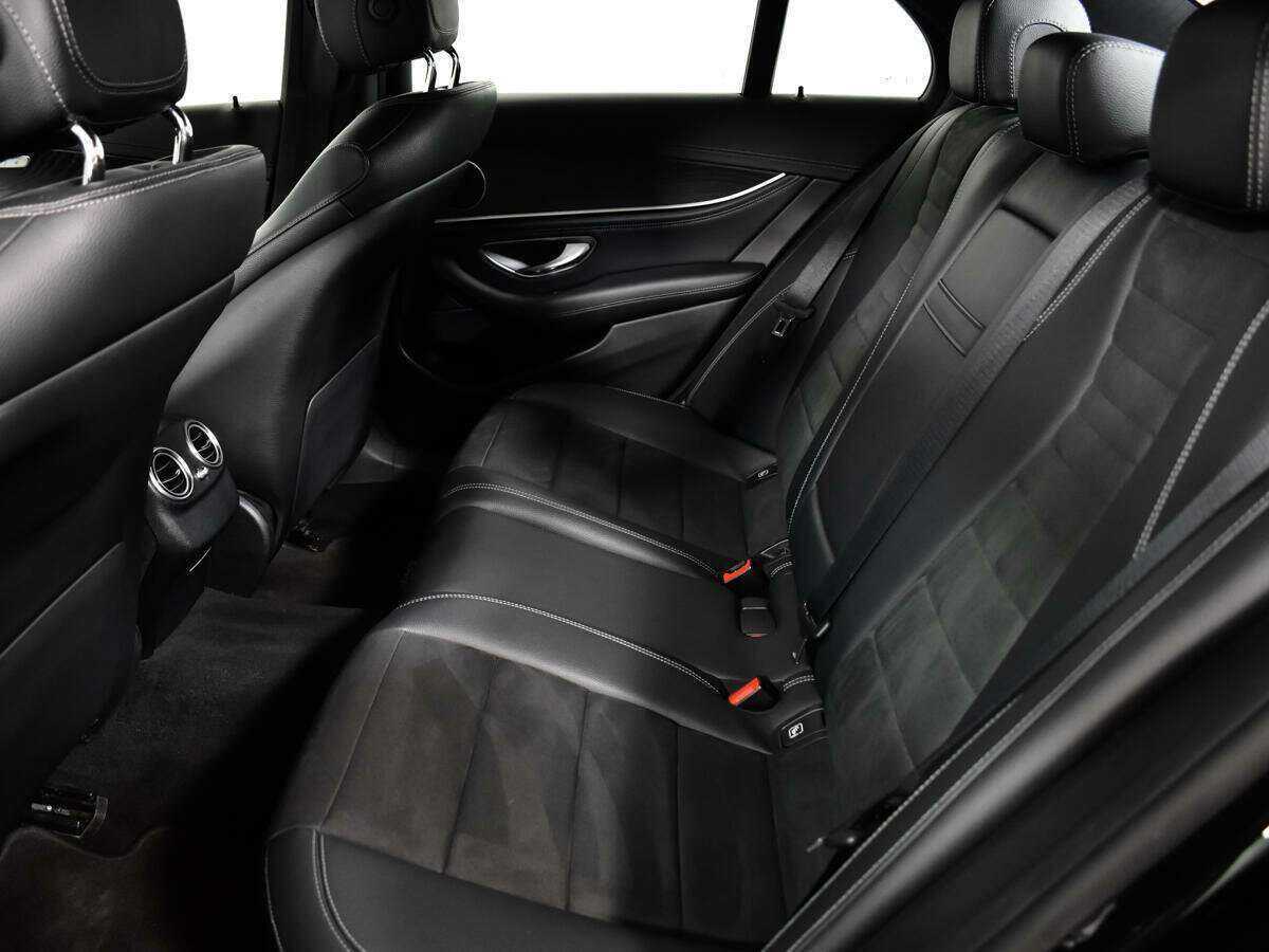 Mercedes-Benz E-Класс 200, 2019 Фото №10