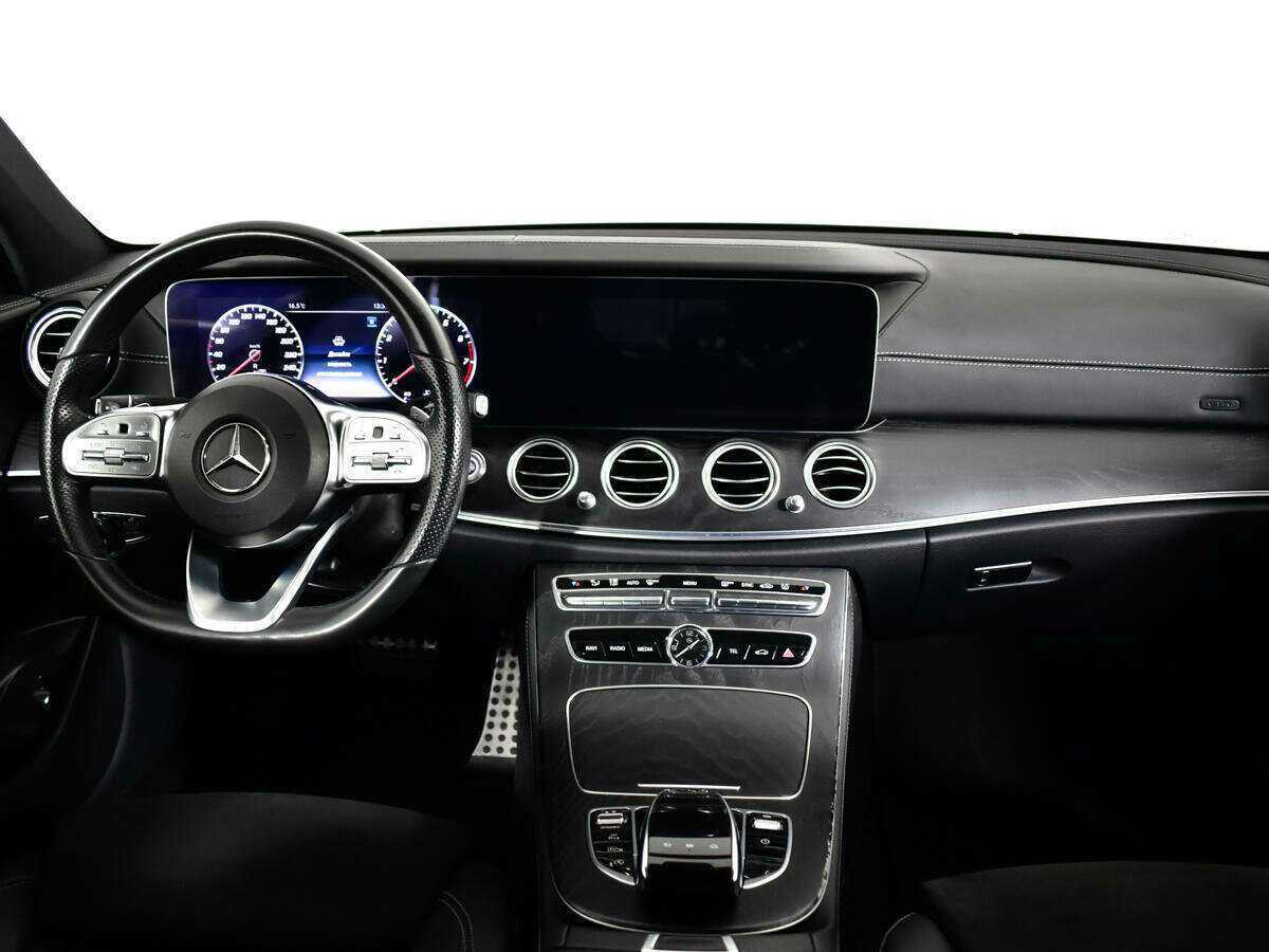 Mercedes-Benz E-Класс 200, 2019 Фото №12