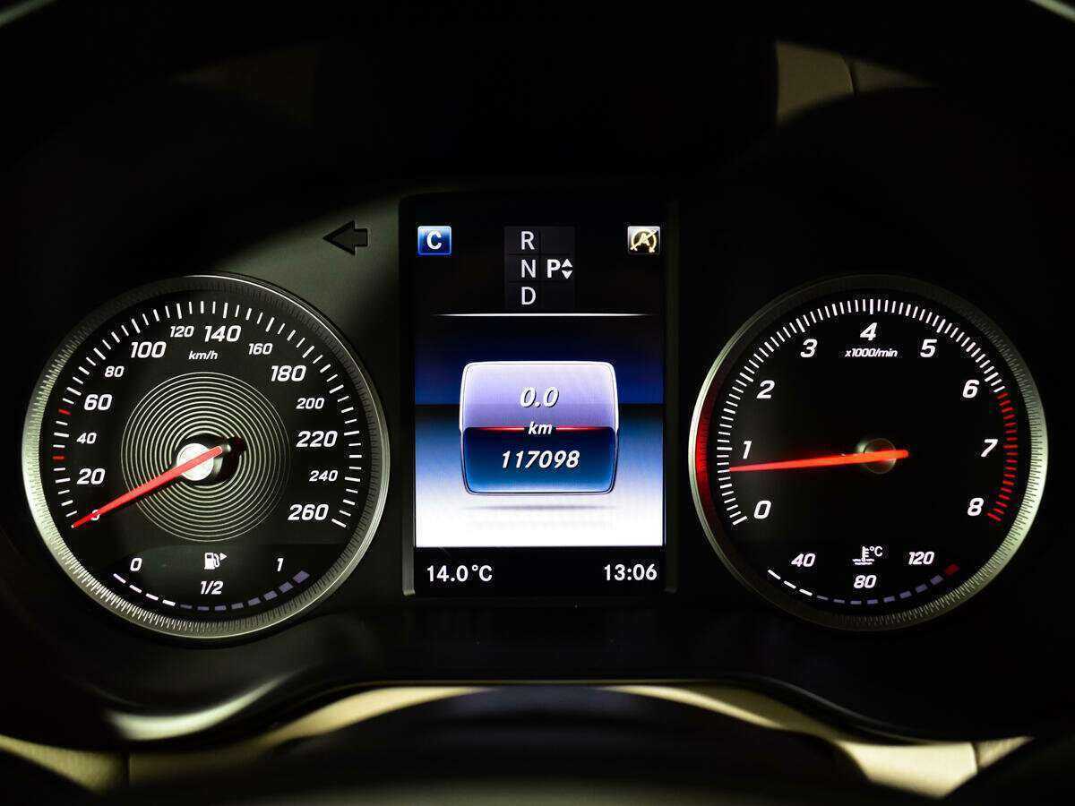 Mercedes-Benz GLC 250, 2015 Фото №11