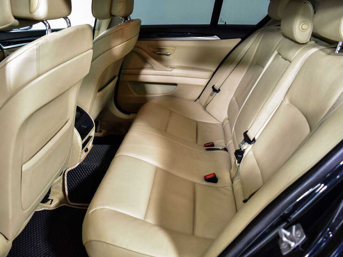 BMW 5 серии 530d xDrive, 2011 Фото №10