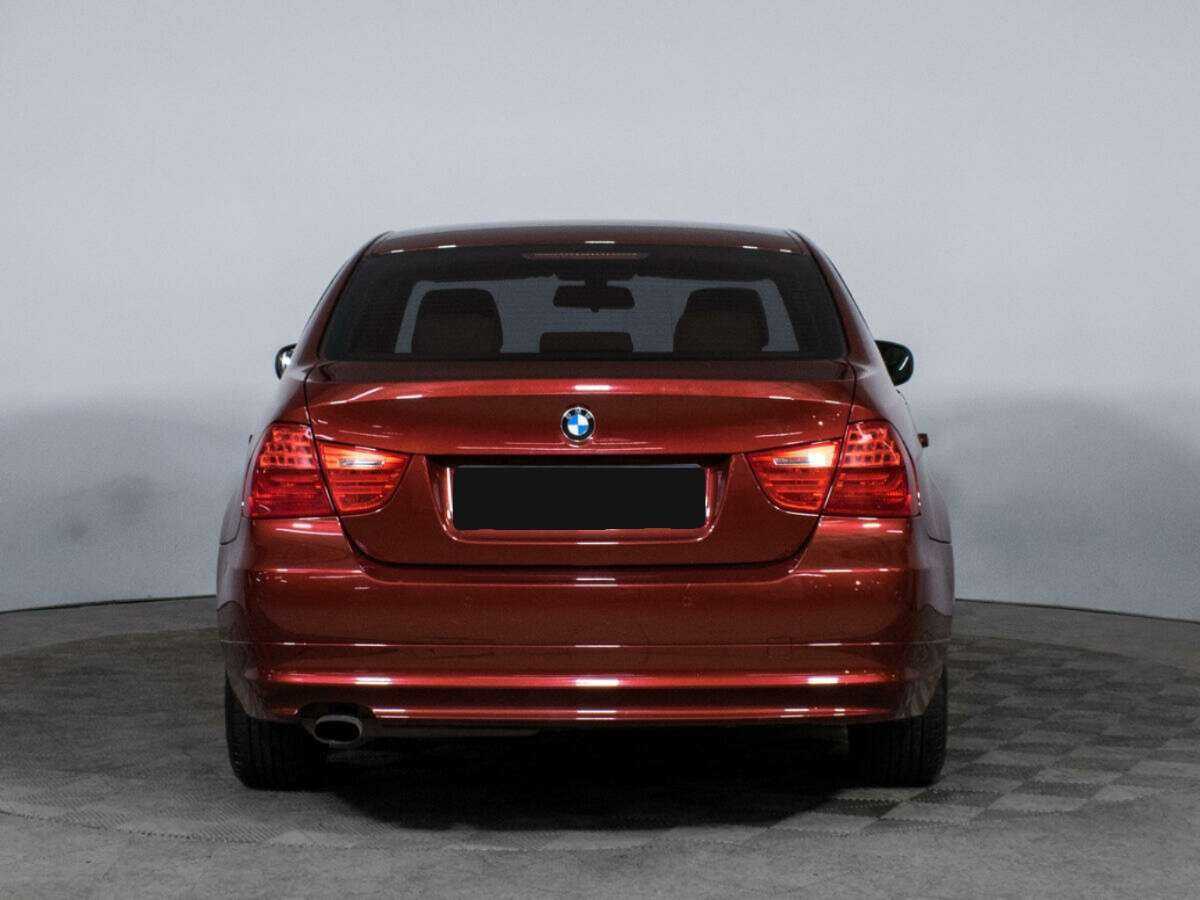 BMW 3 серии 318i, 2011 - 119 031 км. | Фото №6