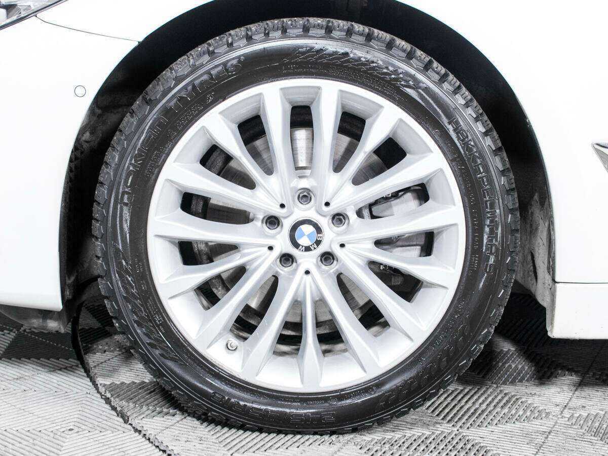 BMW 5 серии 520d xDrive, 2018 Фото №22