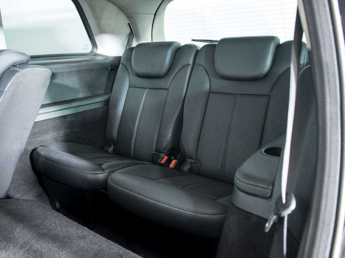 Mercedes-Benz GL-Класс 320, 2009 Фото №13