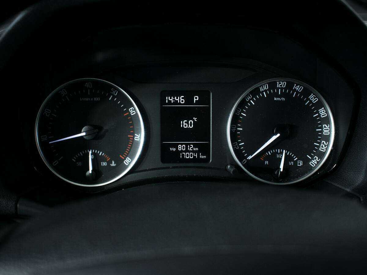 Skoda Octavia, 2011 Фото №11