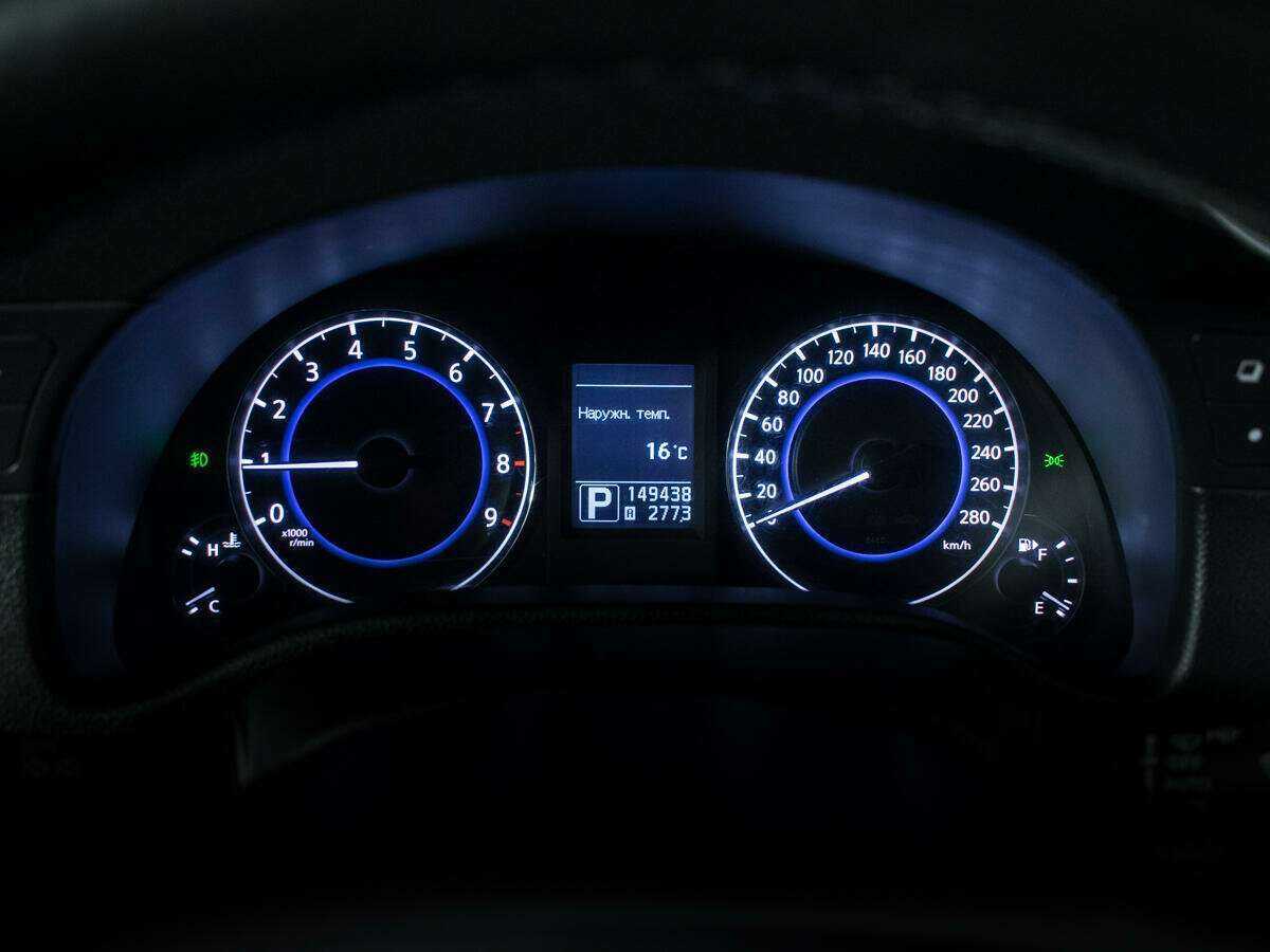 Infiniti G25, 2013 Фото №11