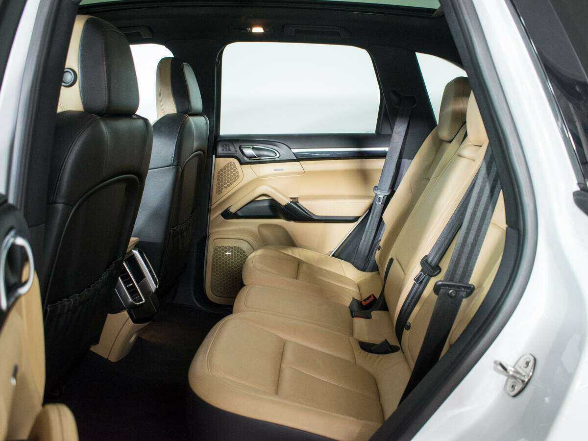 Porsche Cayenne Diesel, 2014 Фото №10